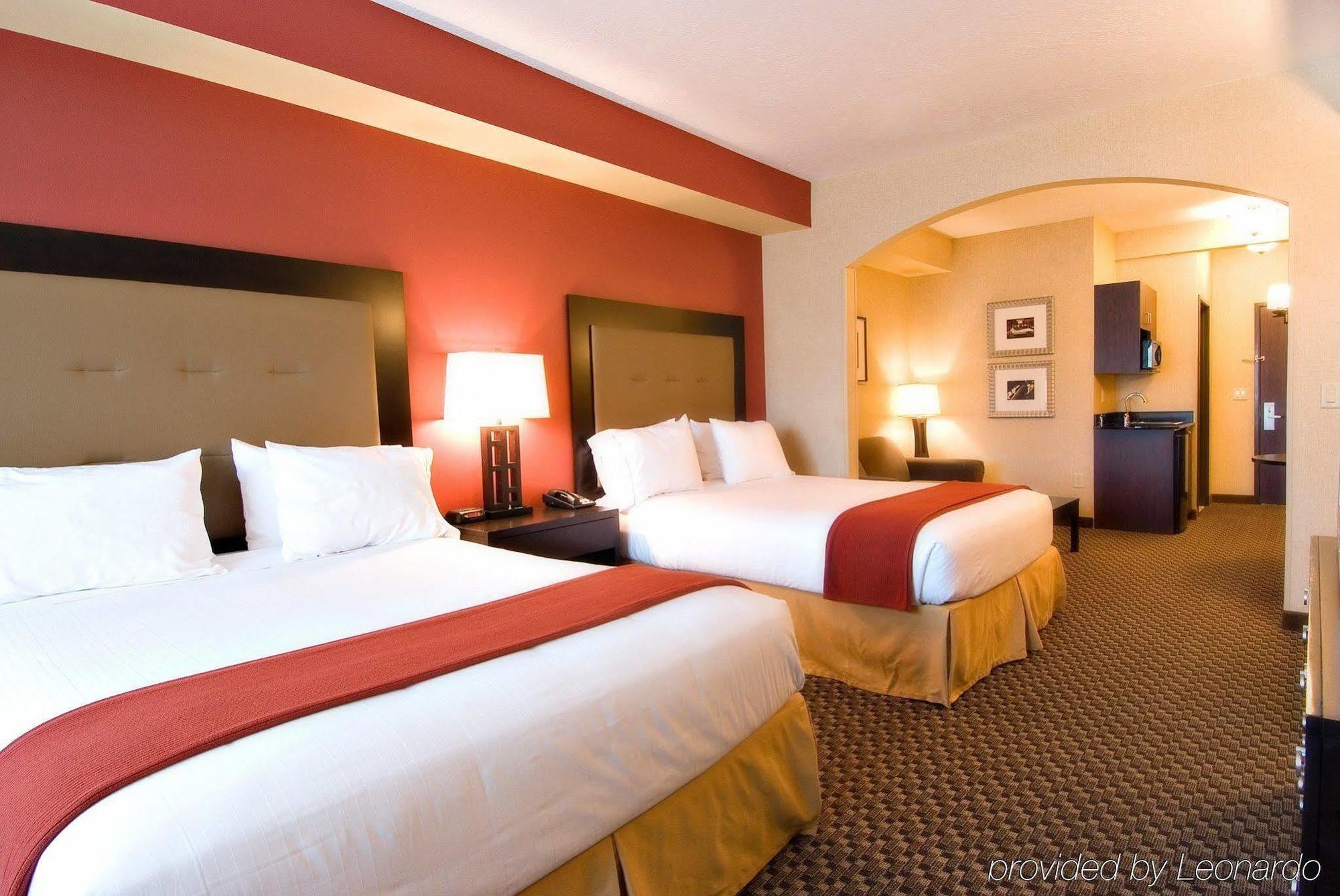 Holiday Inn Express Hotel & Suites Eugene Downtown - University By Ihg Oda fotoğraf