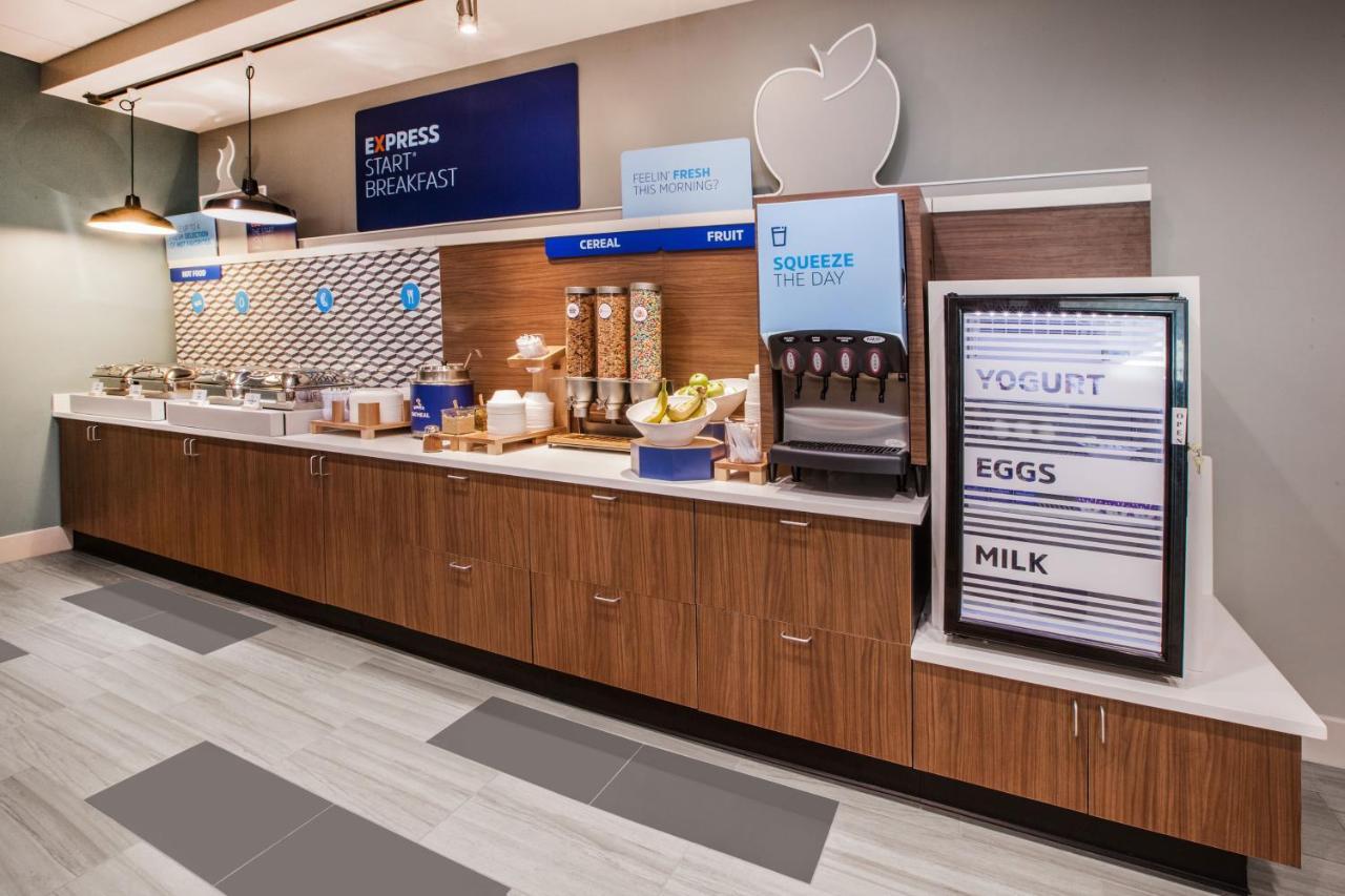 Holiday Inn Express Hotel & Suites Eugene Downtown - University By Ihg Dış mekan fotoğraf